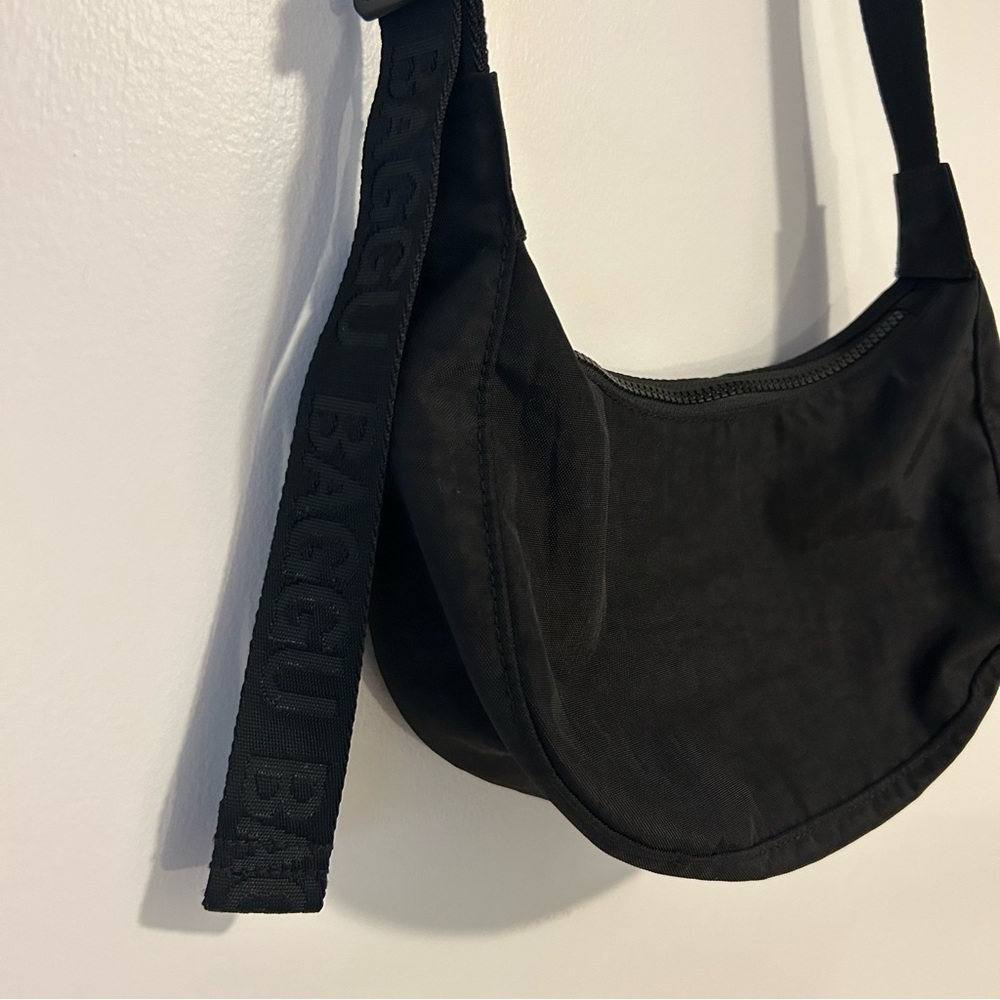 BAGGU Small Crescent Bag - Black